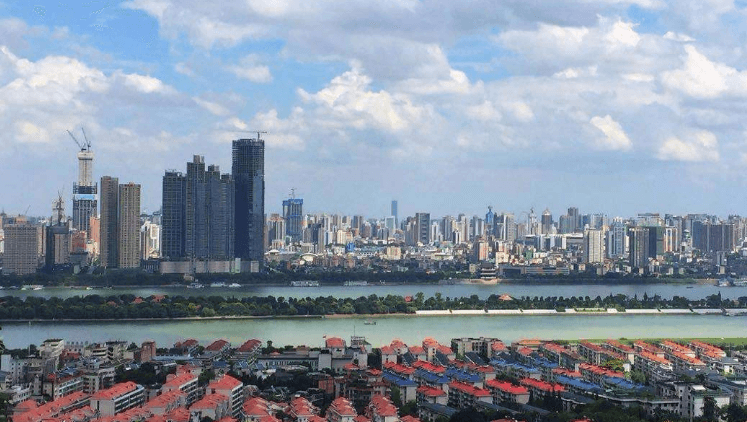 湖南省住房和城鄉(xiāng)建設(shè)廳廳長鹿山：以“共建、共治、共享”尋求城市治理“最優(yōu)解”